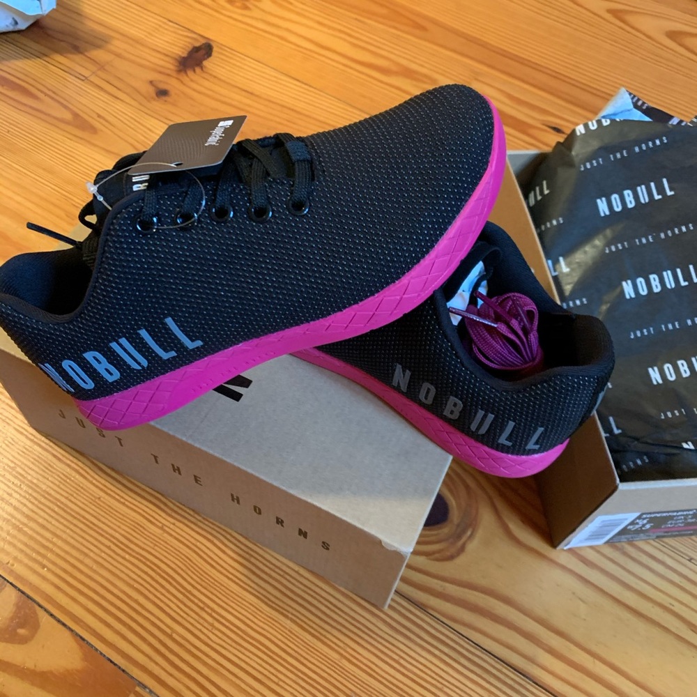 Black berry blackberry Nobull 10.5 9 trainers new